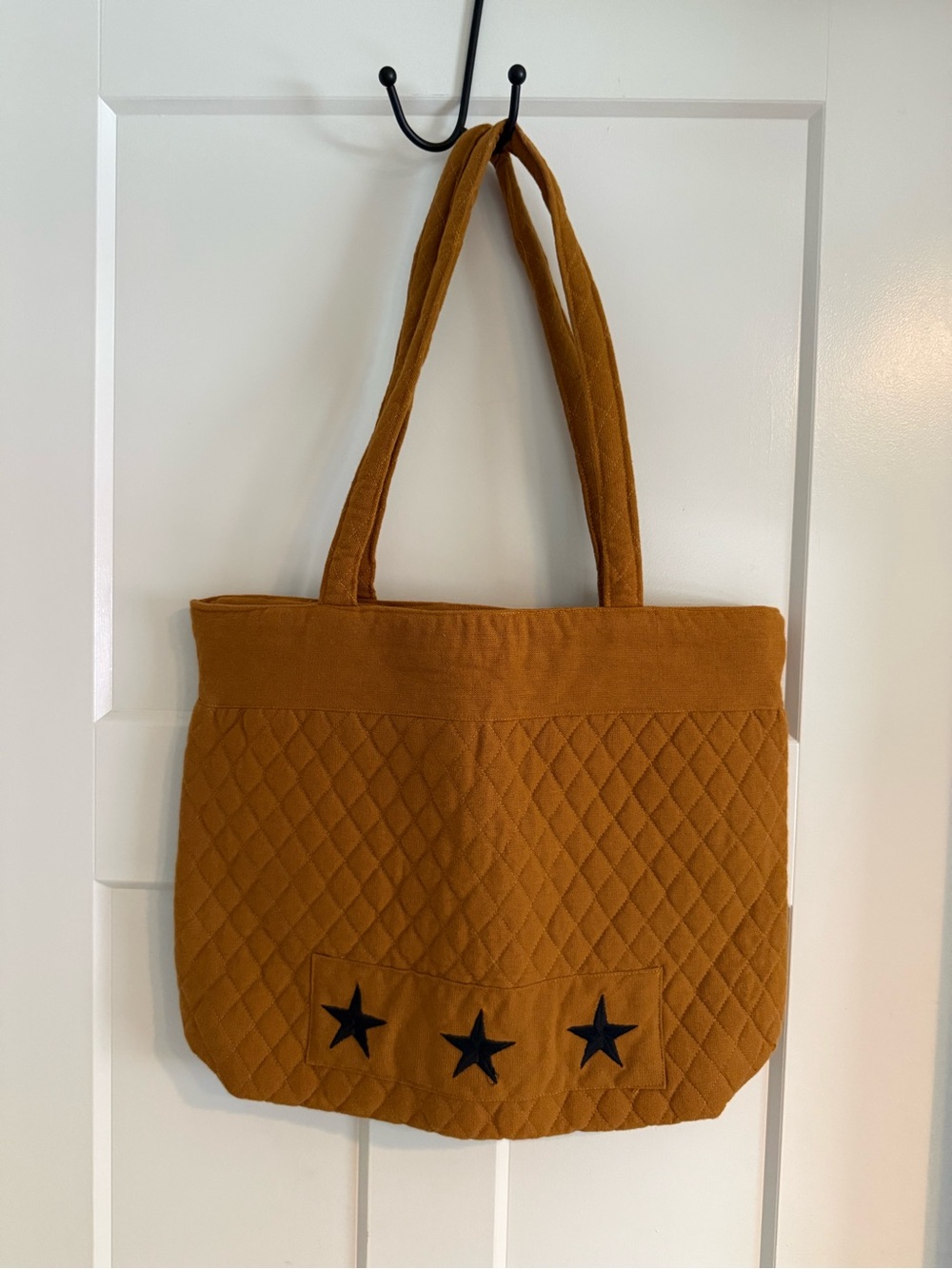 Quilted Star Accent Tote Bag in Brown